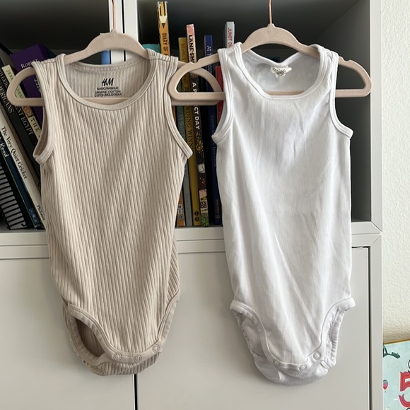 H&M Other - H&M 12-18 & 18-24m | Neutral Ribbed Tank Bodysuit Onesies Organic Cotton